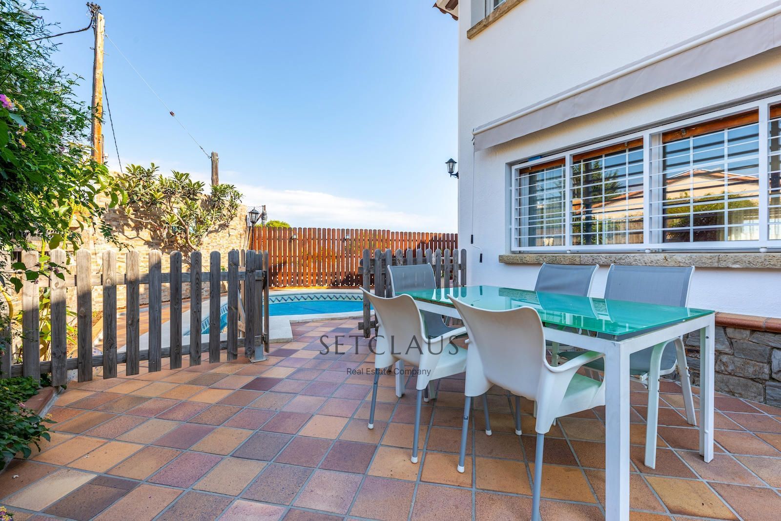 Garden of Single-family semi-detached for sale in Premià de Dalt  with Air Conditioner, Heating and Private garden