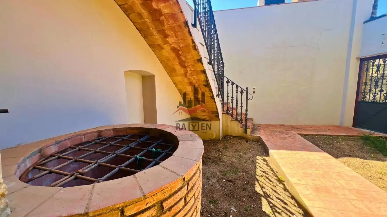 Finca rústica en venda a Àngel Guimerà, Saus, Camallera i Llampaies