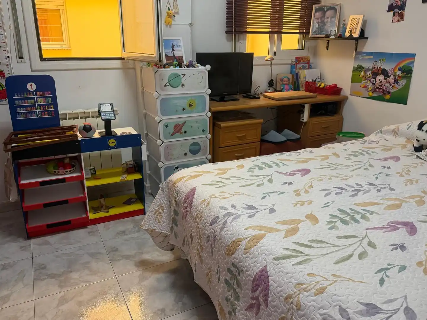 Bedroom of Flat for sale in Mataró  with Air Conditioner and Heating