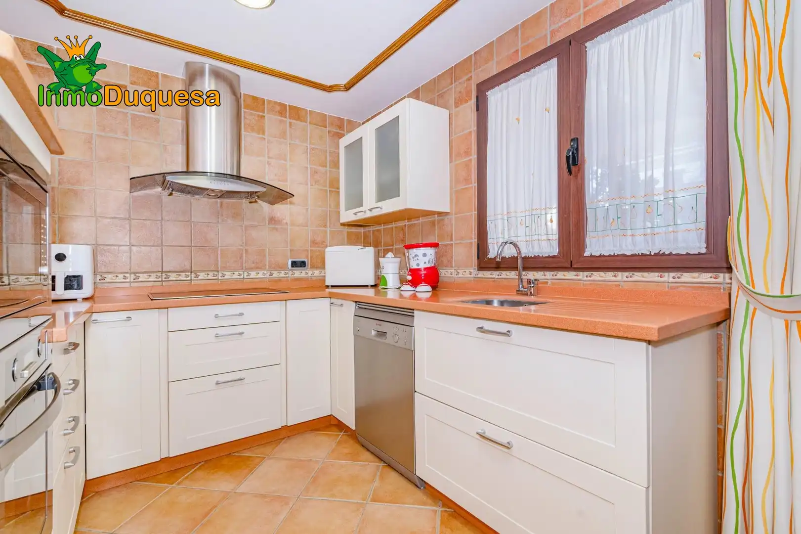 Reihenhaus mit Terrasse zum Verkauf in La Zubia Ciudad, imagen 31