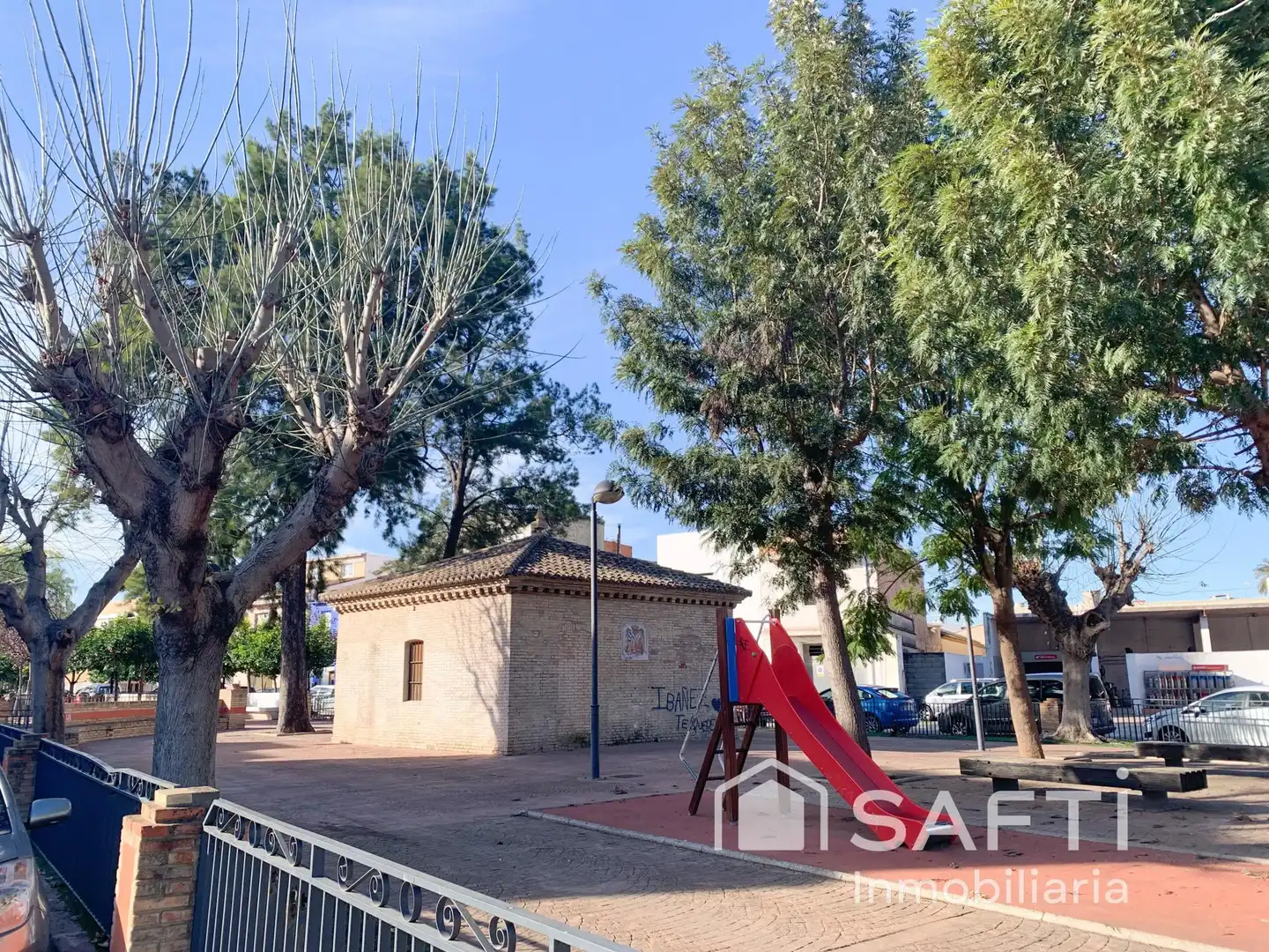 Vista exterior de Piso en venta en Sollana