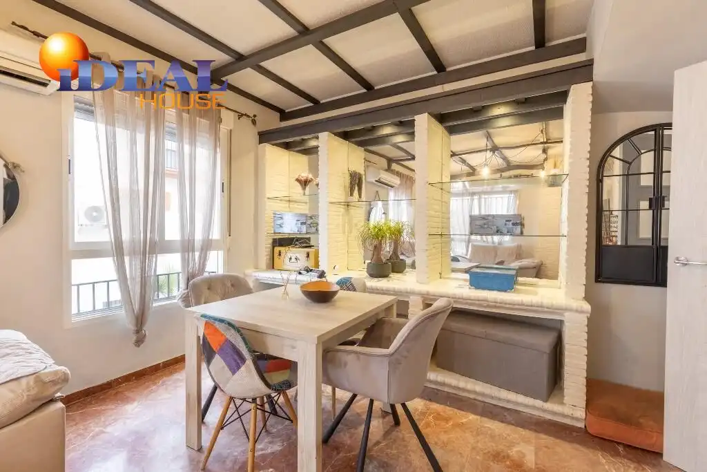 Adosado con piscina en venta en Calle Calle Juan Vázquez 5, imagen 6