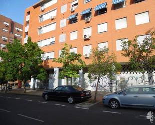 Exterior view of Premises for sale in  Madrid Capital