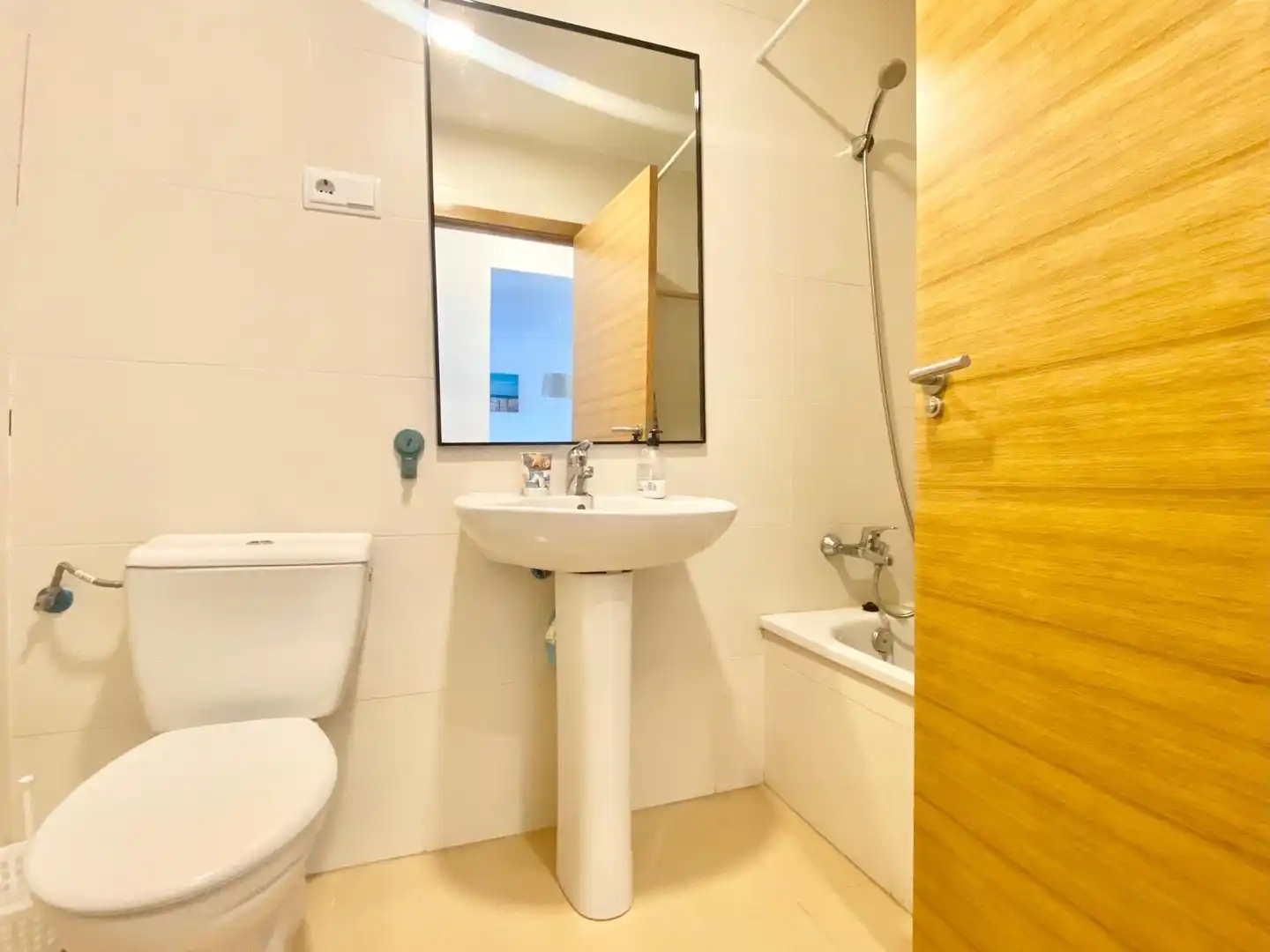 Baño de Planta baja de alquiler en Torre-Pacheco con Aire acondicionado, Calefacción y Jardín privado