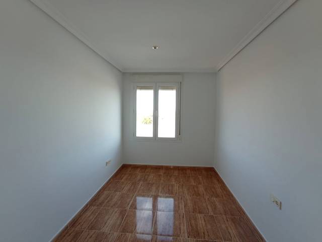 Piso en Venta en Calle Manzanares en Socuéllamos