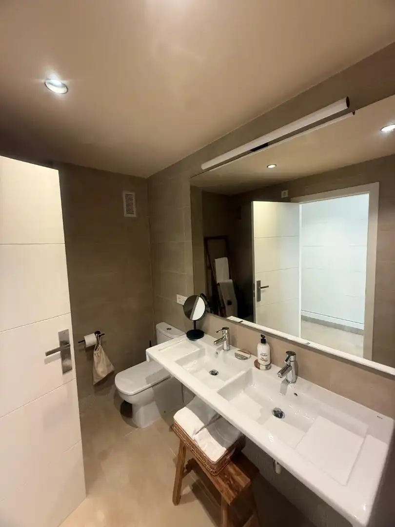Baño de Piso en venta en Moraira con Aire acondicionado, Calefacción y Jardín privado