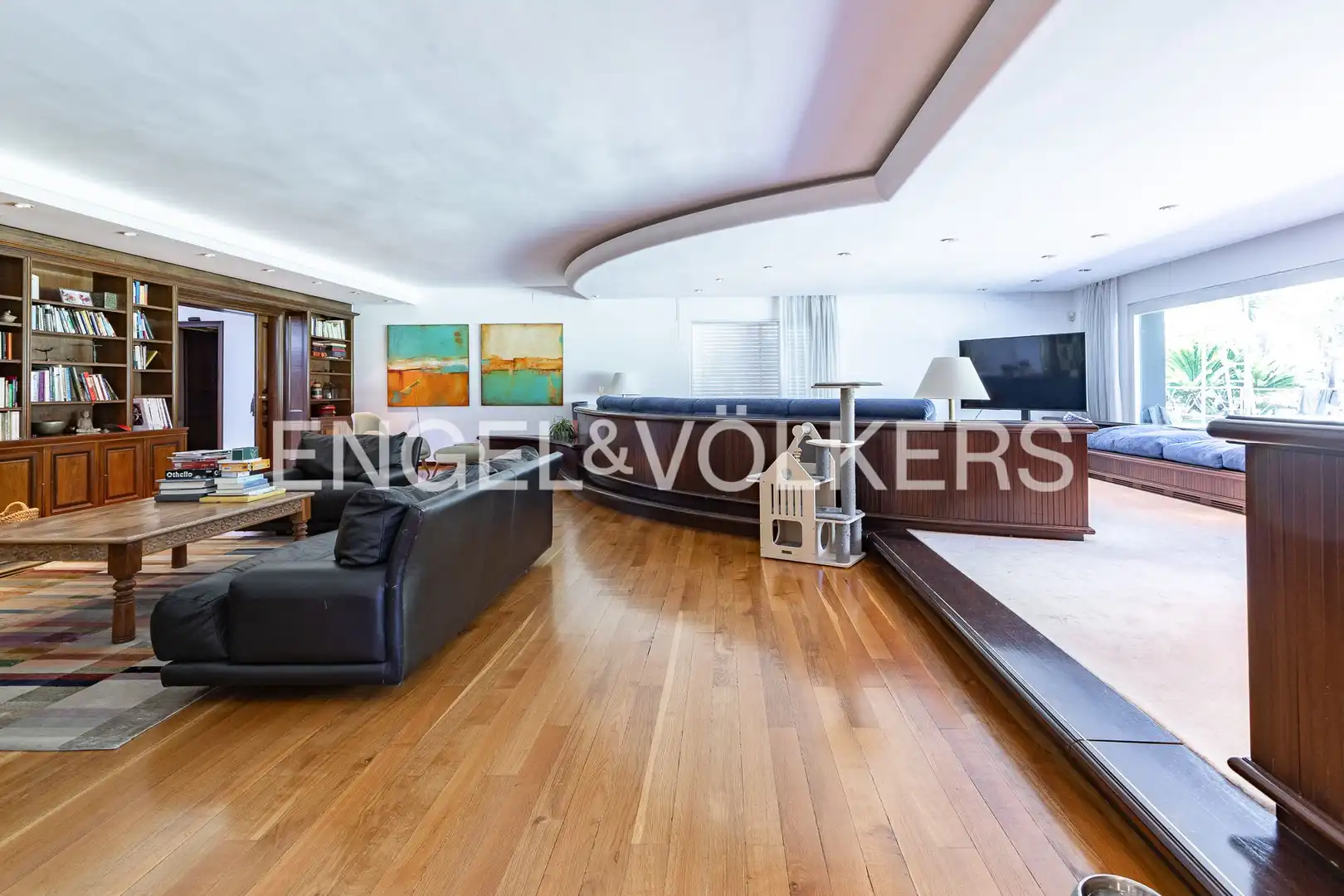 Sala d'estar de Casa o xalet de lloguer en Sant Cugat del Vallès amb Calefacció