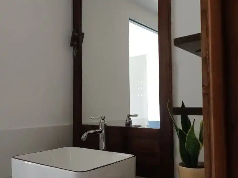 Badezimmer von Wohnung zur Miete in Aller mit Balkon