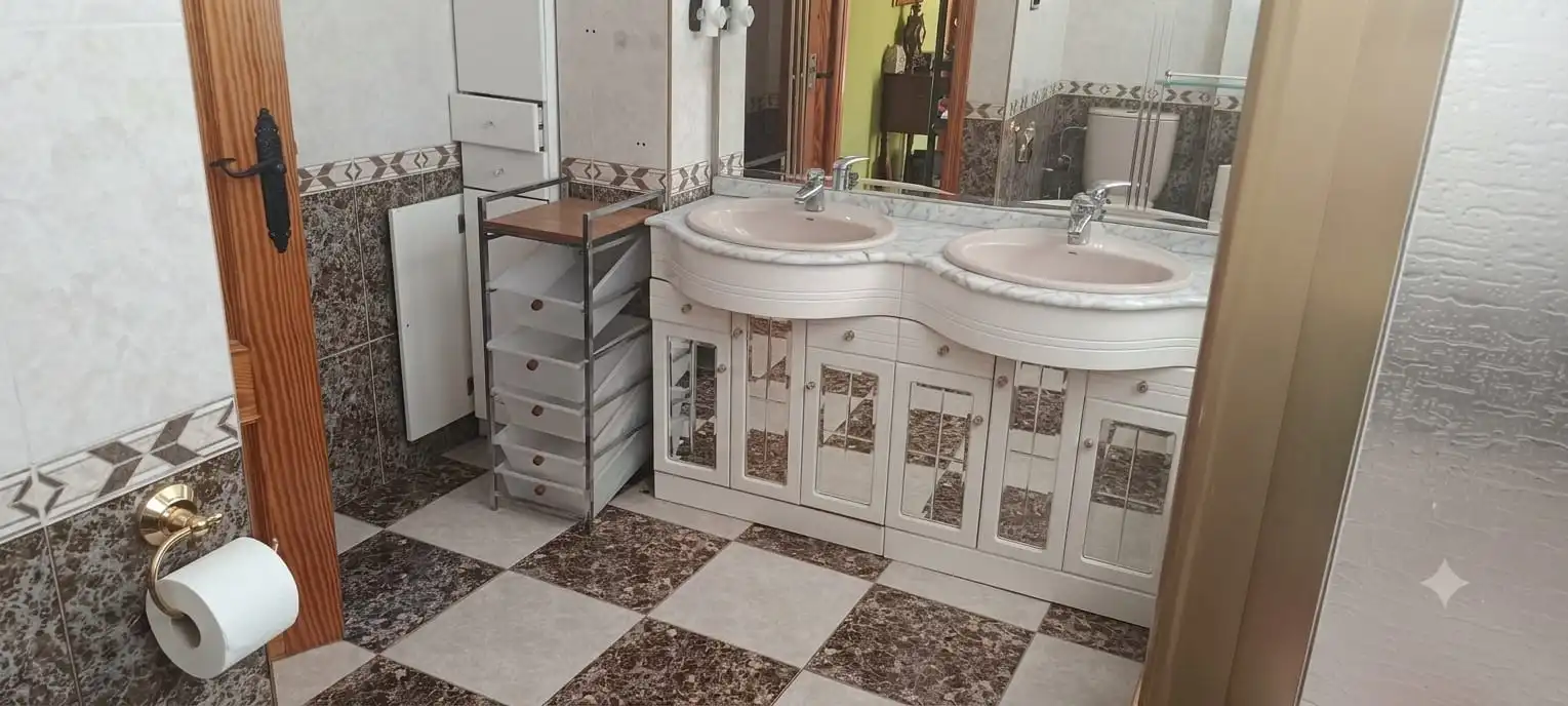 Adosado con terraza en venta en Carrer Sendra, imagen 23