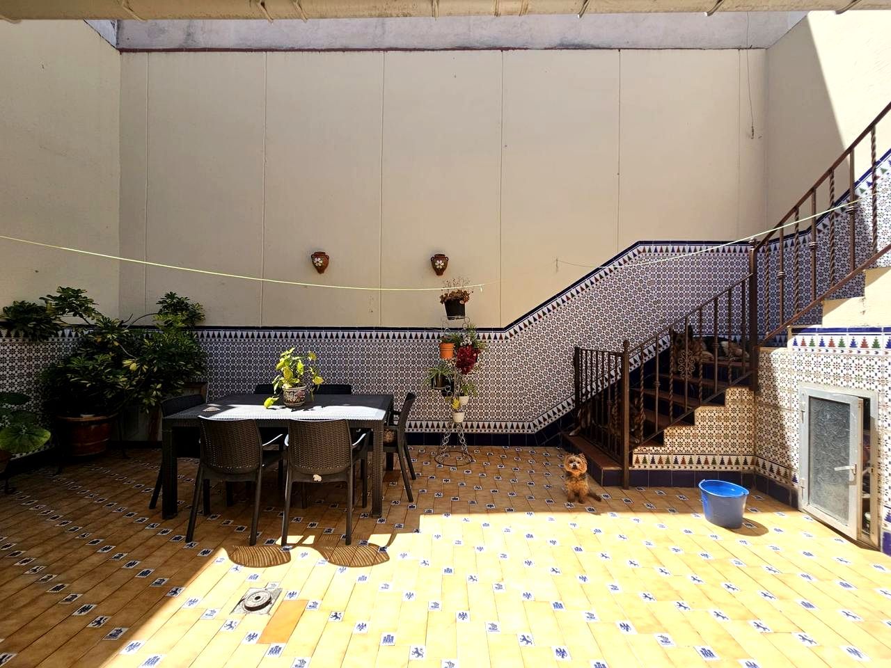Terrace of House or chalet for sale in Dos Hermanas  with Air Conditioner