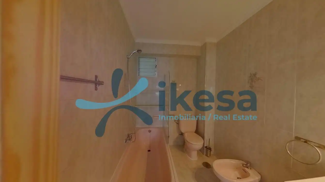 Piso con ascensor en venta en Estepona Pueblo, imagen 18