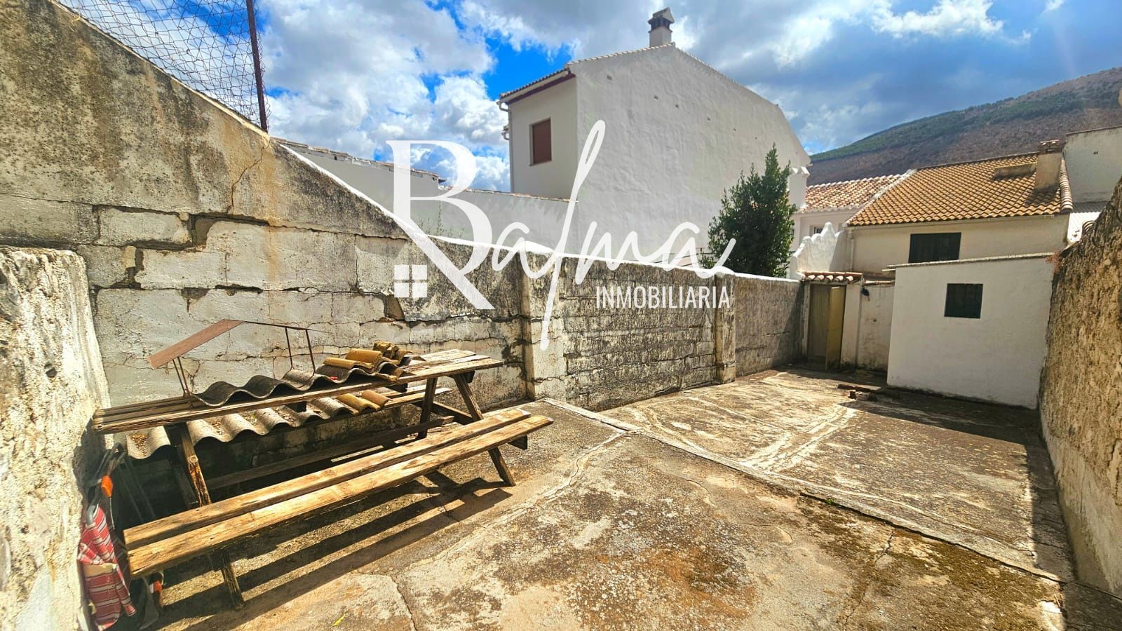 Exterior view of Single-family semi-detached for sale in Alfarnate  with Terrace