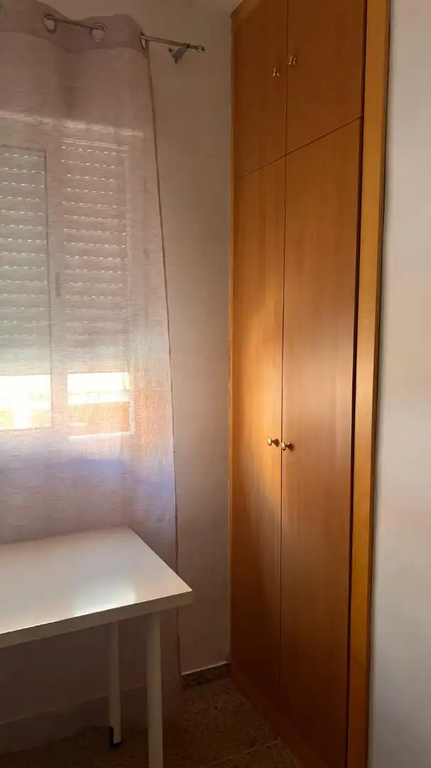 Flat for rent in Calle Manuel Saldaña, Maria Auxiliadora - Barriada de Llera
