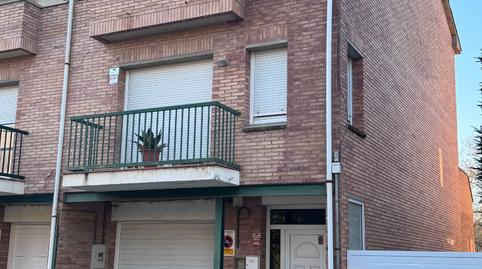 Foto 2 de Casa adosada en venta en Avinguda Pompeu Fabra, Torelló, Barcelona