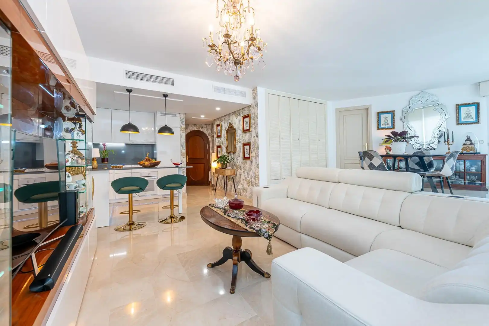Apartament amb terrassa en venda a Puerto Marina, imagen 23