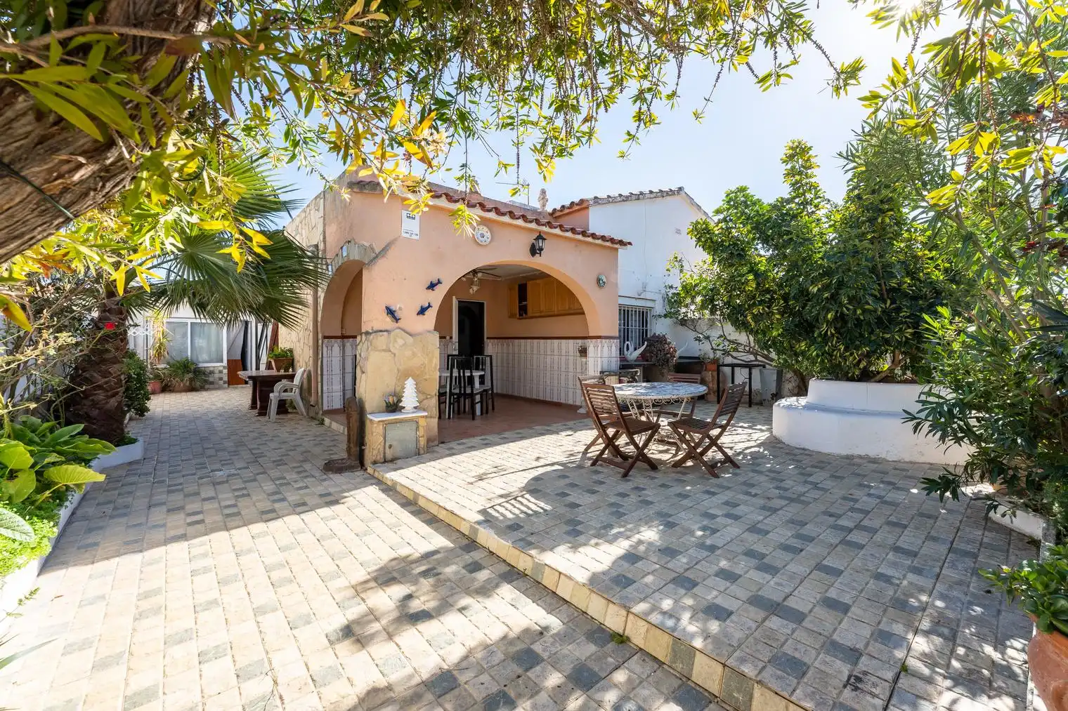 House with garden for sale in Carrer Valls