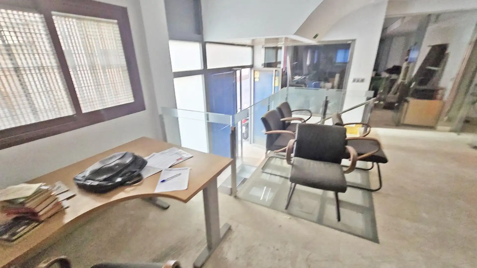 Premises for sale in  Almería Capital