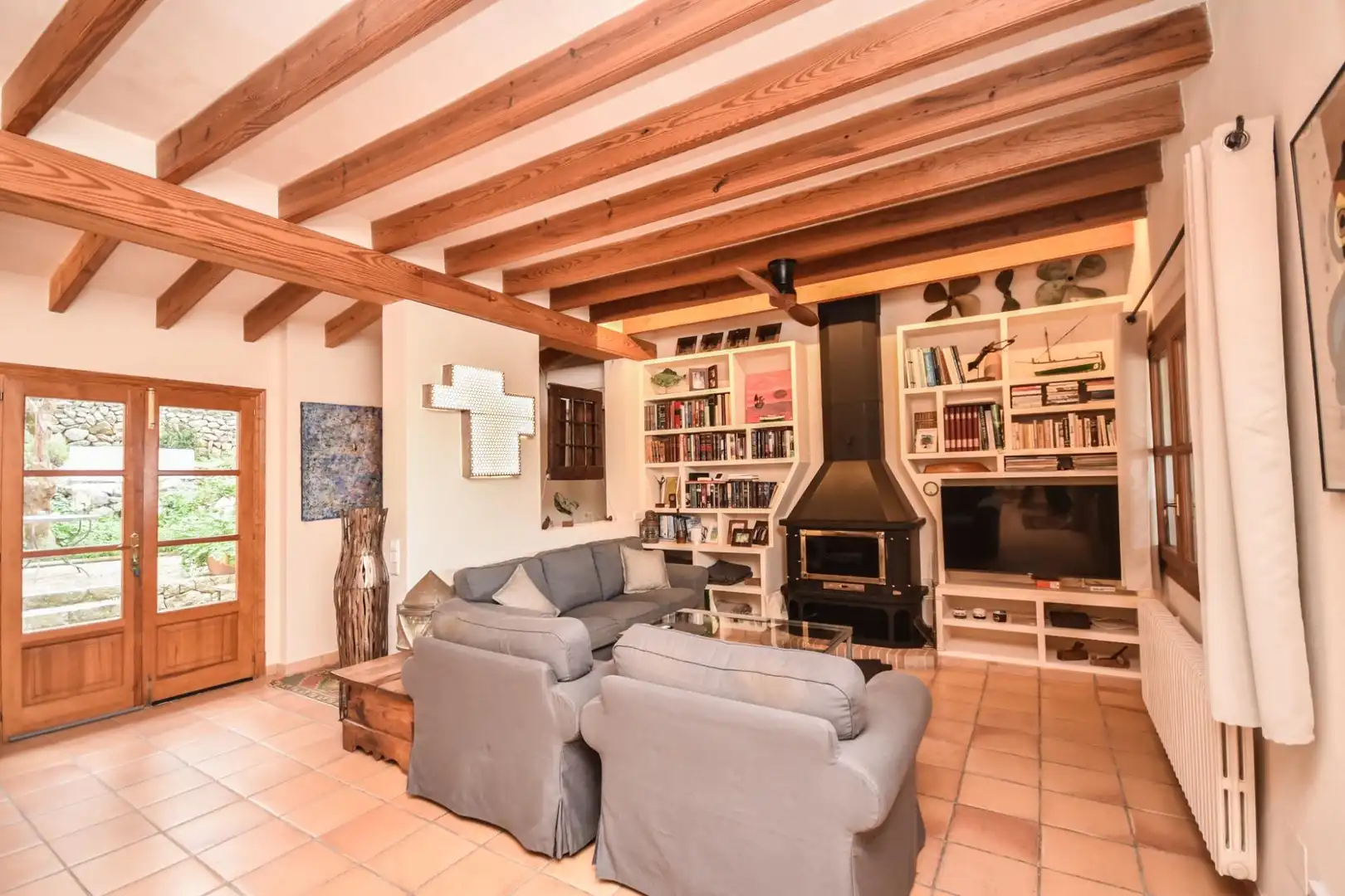 Sala d'estar de Finca rústica en venda en Puigpunyent amb Aire condicionat, Calefacció i Terrassa