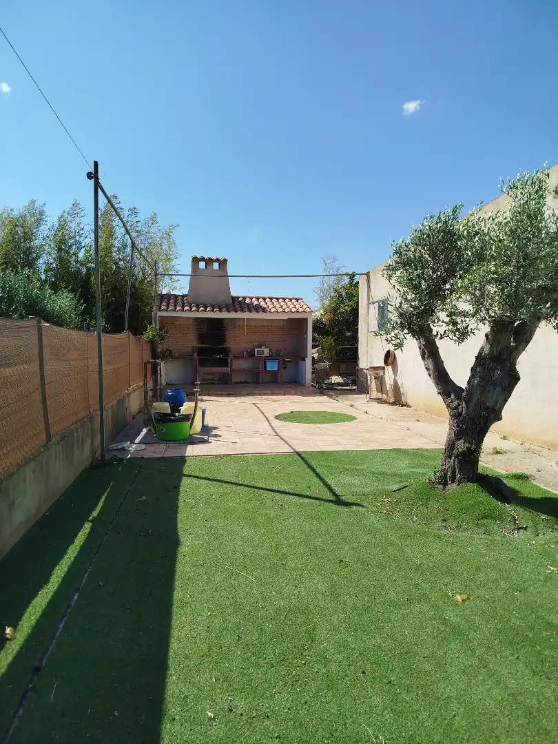 Terreno rústico en venta en Camí del Rajolar