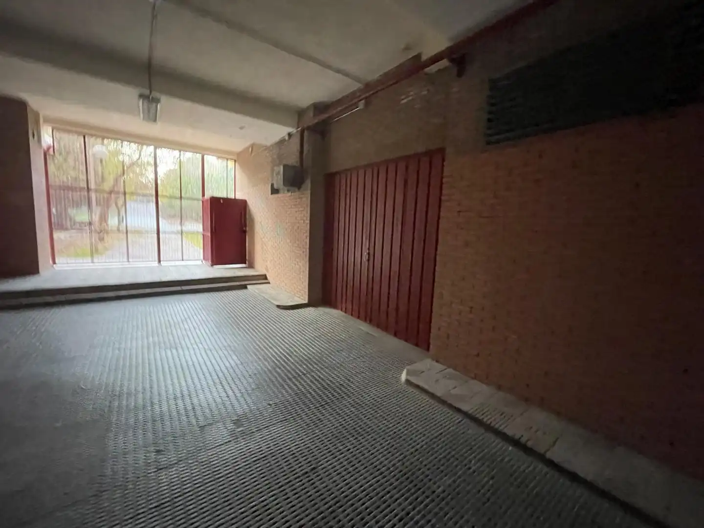Local de alquiler en Madrid con Aire acondicionado, Calefacción y Amueblado
