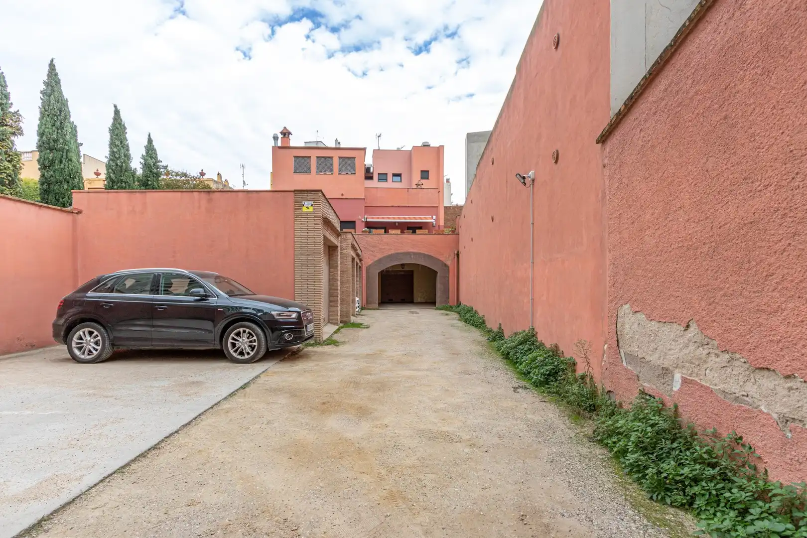 Parking of Attic for sale in Figueres  with Heating, Terrace and Furnished