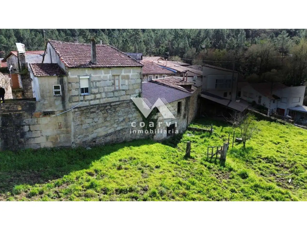 Außenansicht von Haus oder Chalet zum Verkauf in Barbadás mit Privatgarten