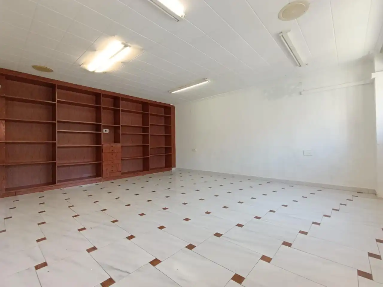 Local comercial en venda a Ibi, imagen 9