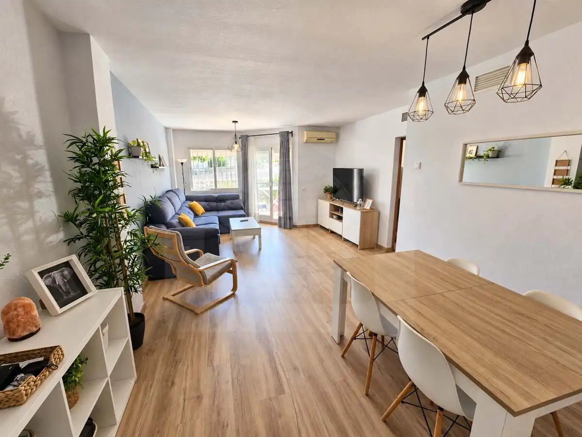 Appartement avec terrasse à vendre à Carretera de Coín 23