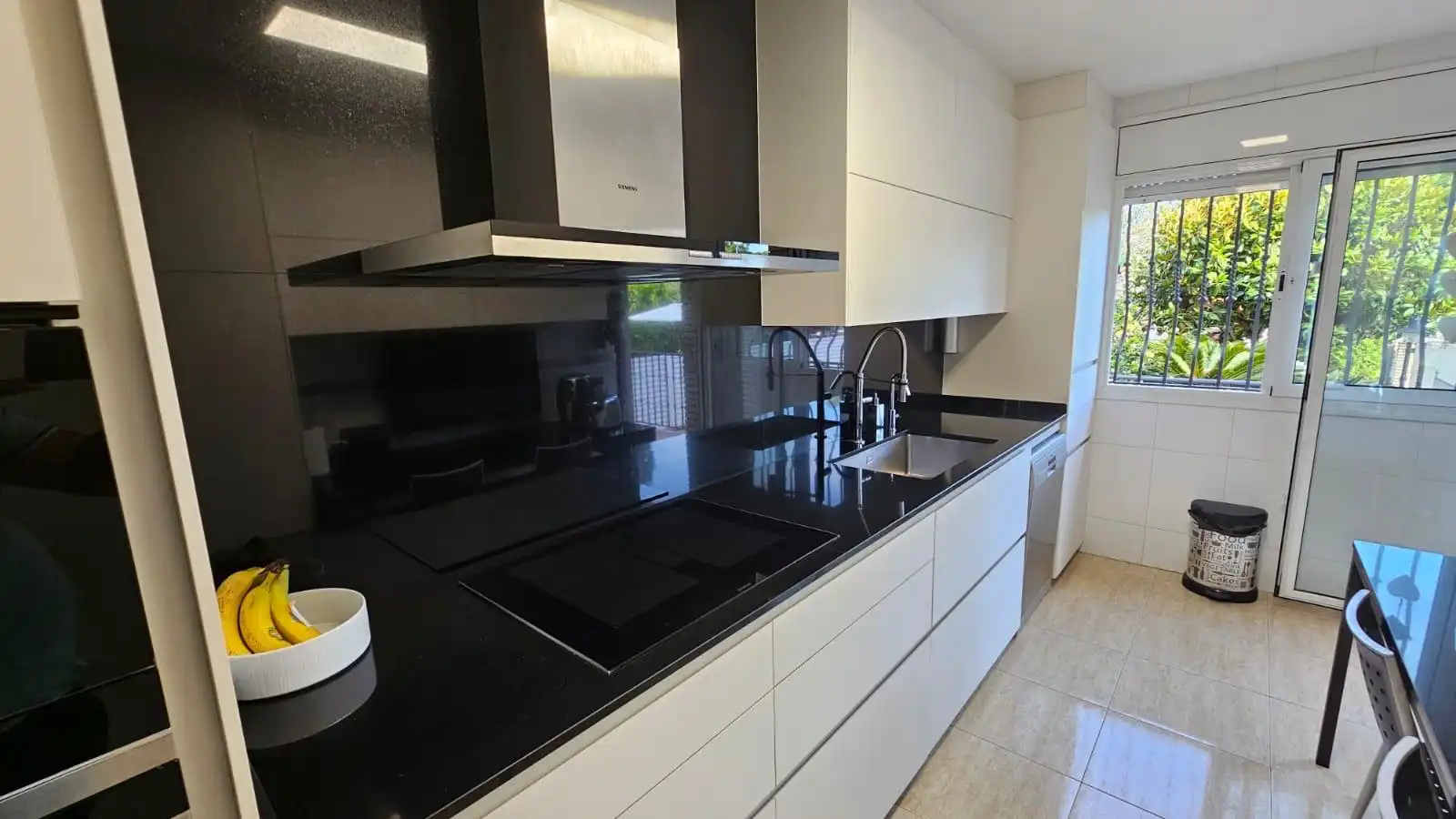Cocina de Casa o chalet en venta en Pineda de Mar con Balcón