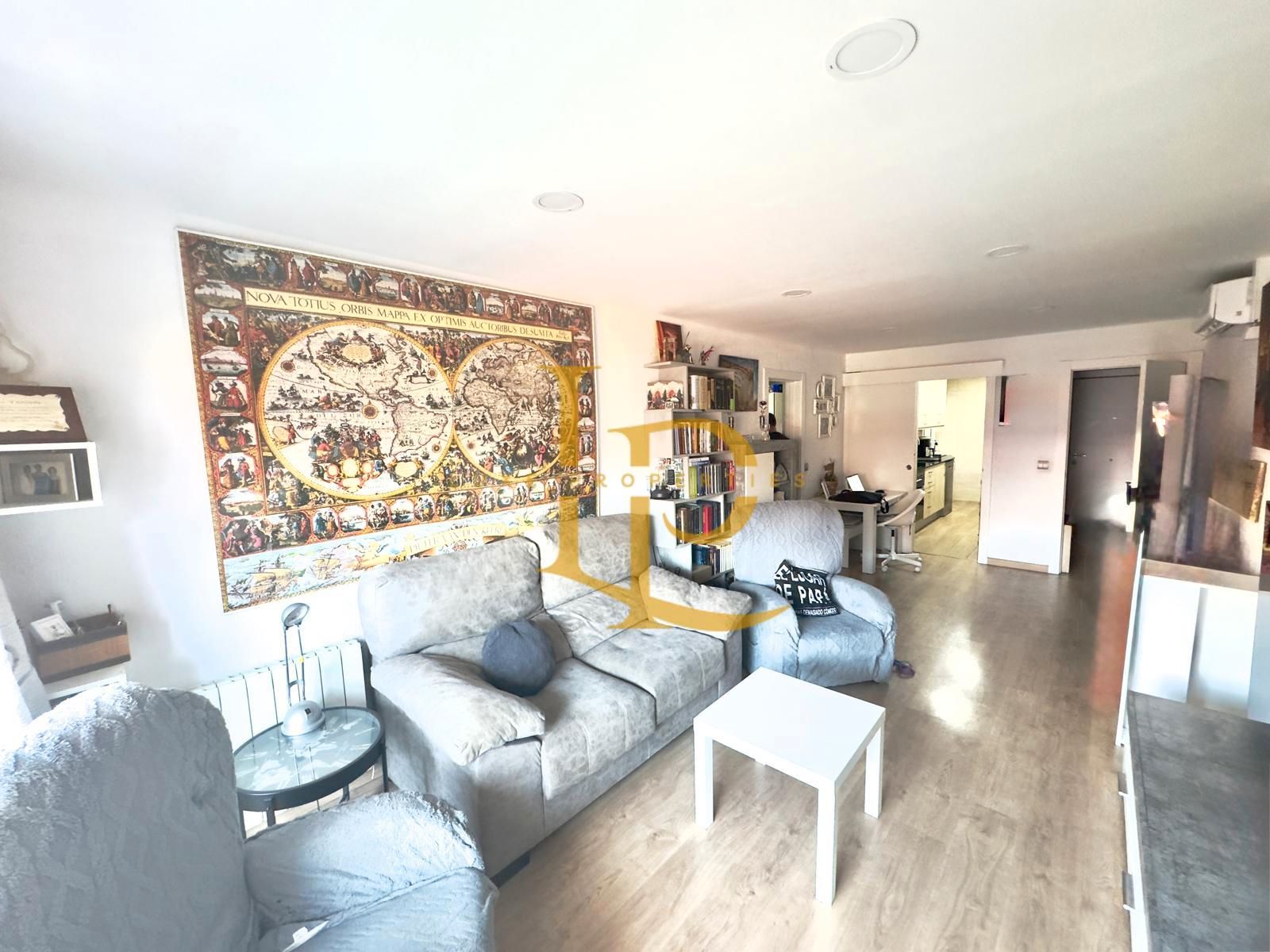 Sala d'estar de Pis en venda en Rubí amb Aire condicionat, Calefacció i Parquet