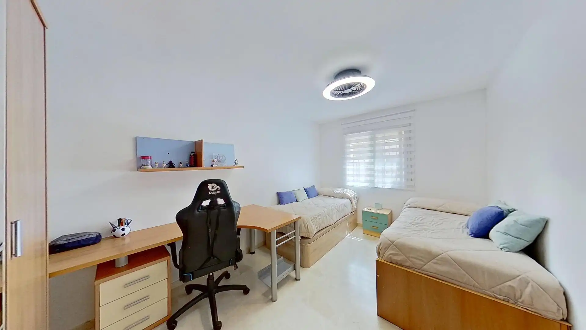 Dormitori de Casa o xalet en venda en Motril amb Terrassa i Balcó