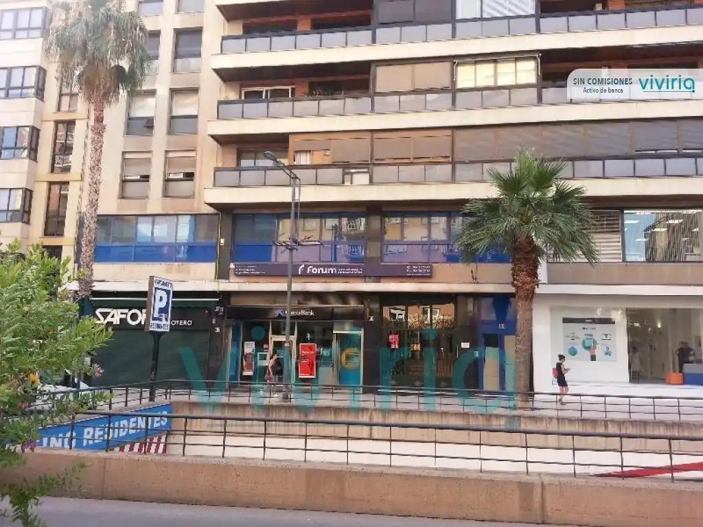 Ufficio con ascensore in vendita a Avenida Rey Don Jaime 80