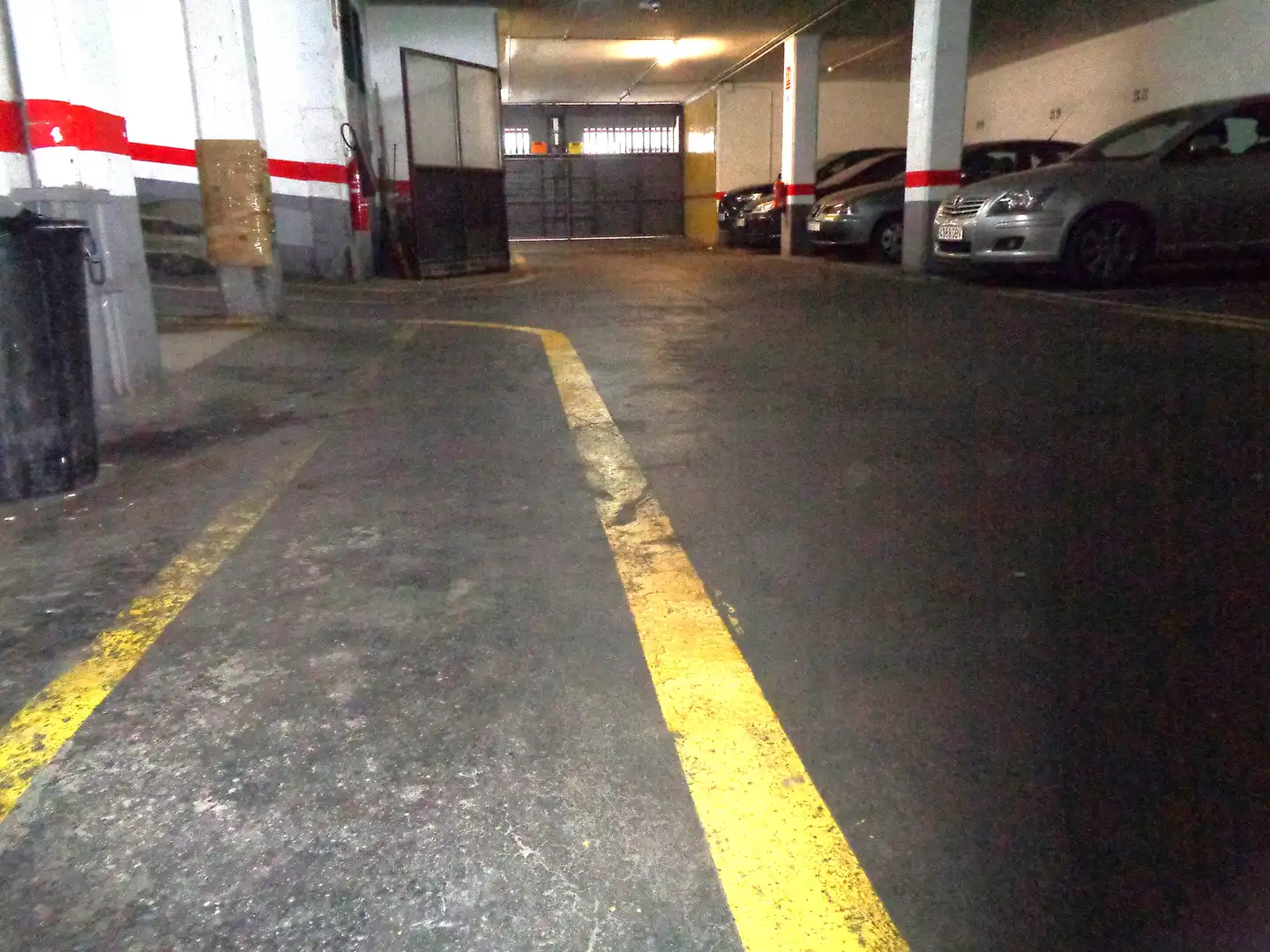 Parking of Garage for sale in L'Hospitalet de Llobregat  with Alarm