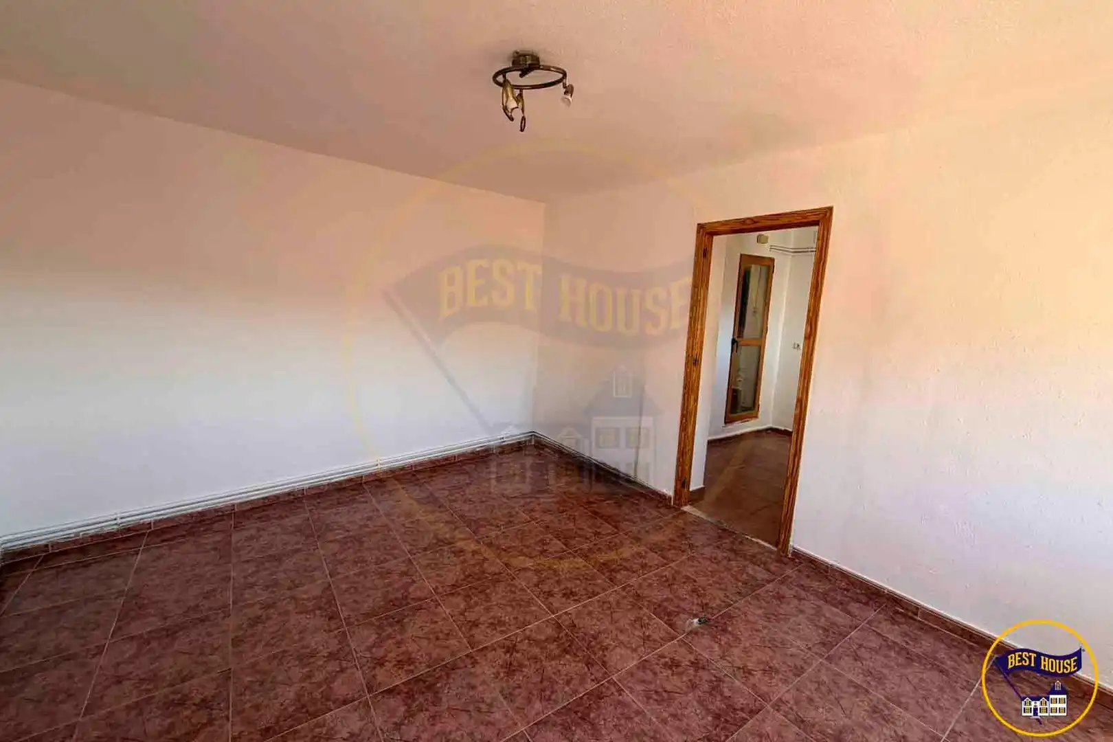 Dormitori de Casa o xalet en venda en Cuenca amb Calefacció