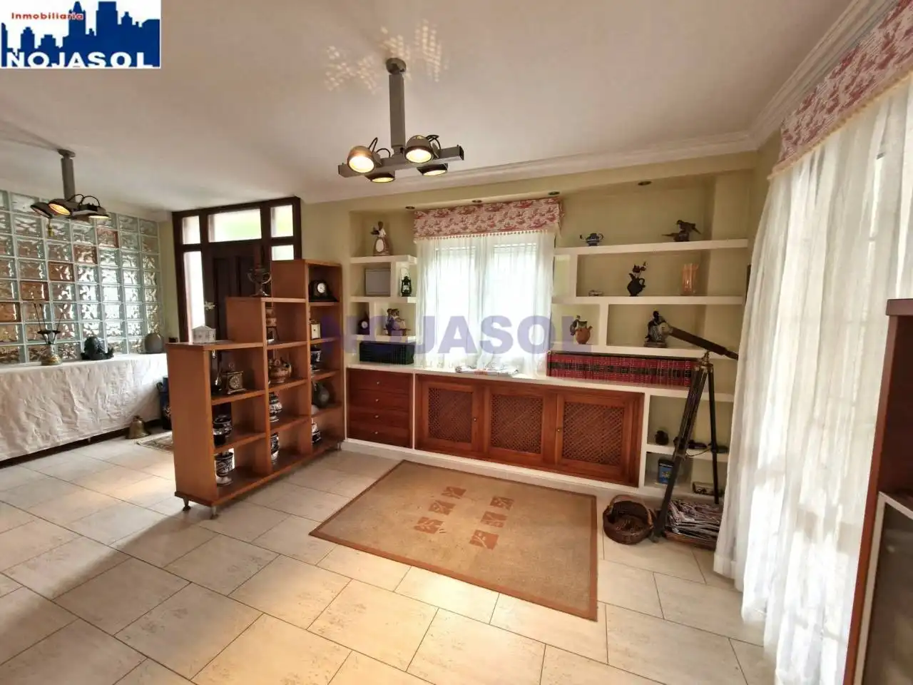Sala de estar de Casa o chalet en venta en Meruelo con Calefacción, Jardín privado y Terraza