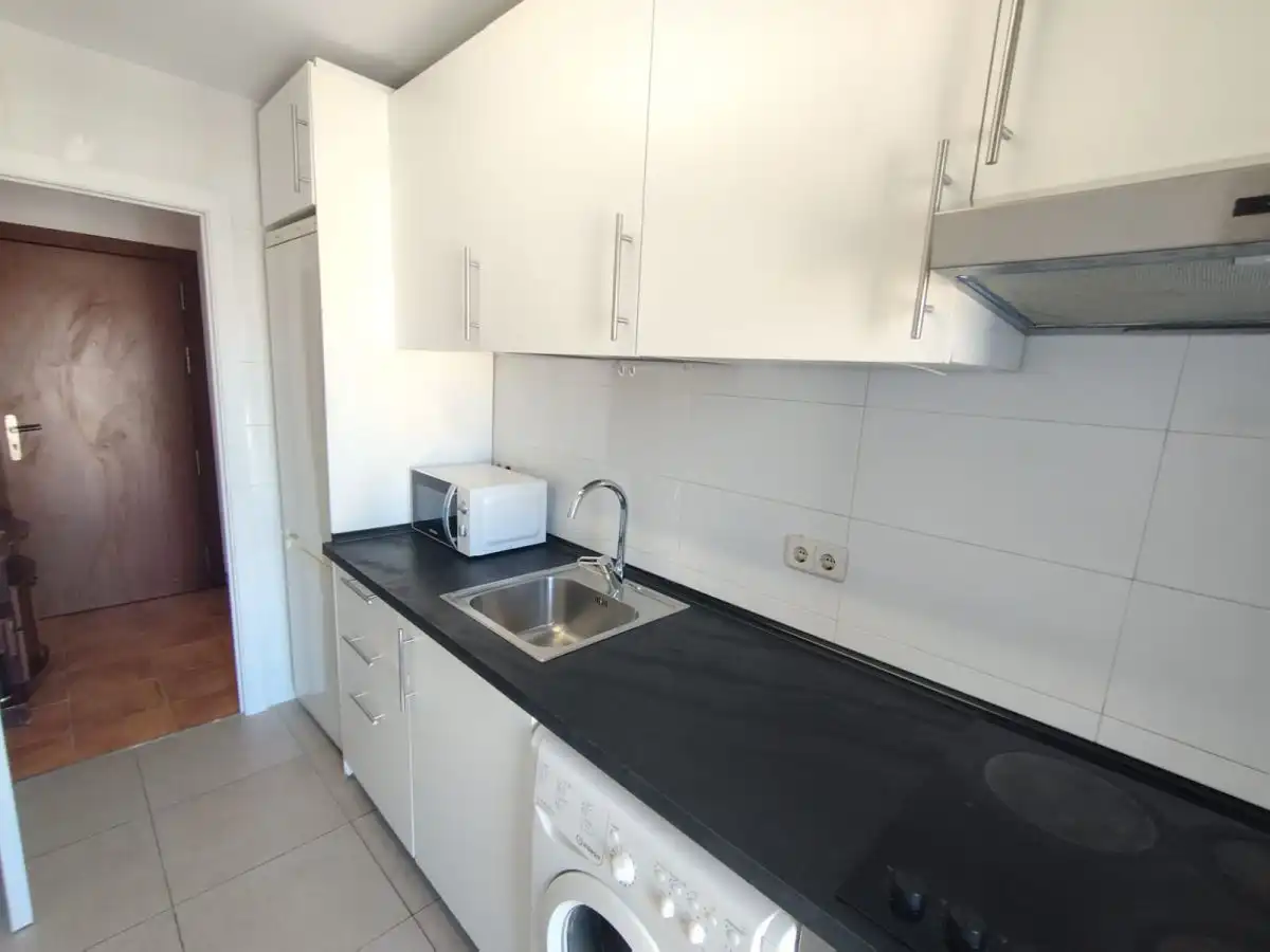 Küche von Wohnung zur untervermieten in Madrid mit Heizung, Terrasse und Möbliert