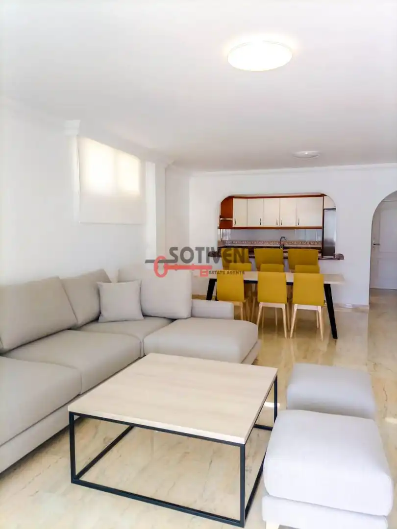 Sala de estar de Apartamento de alquiler en Acantilados de Los Gigantes