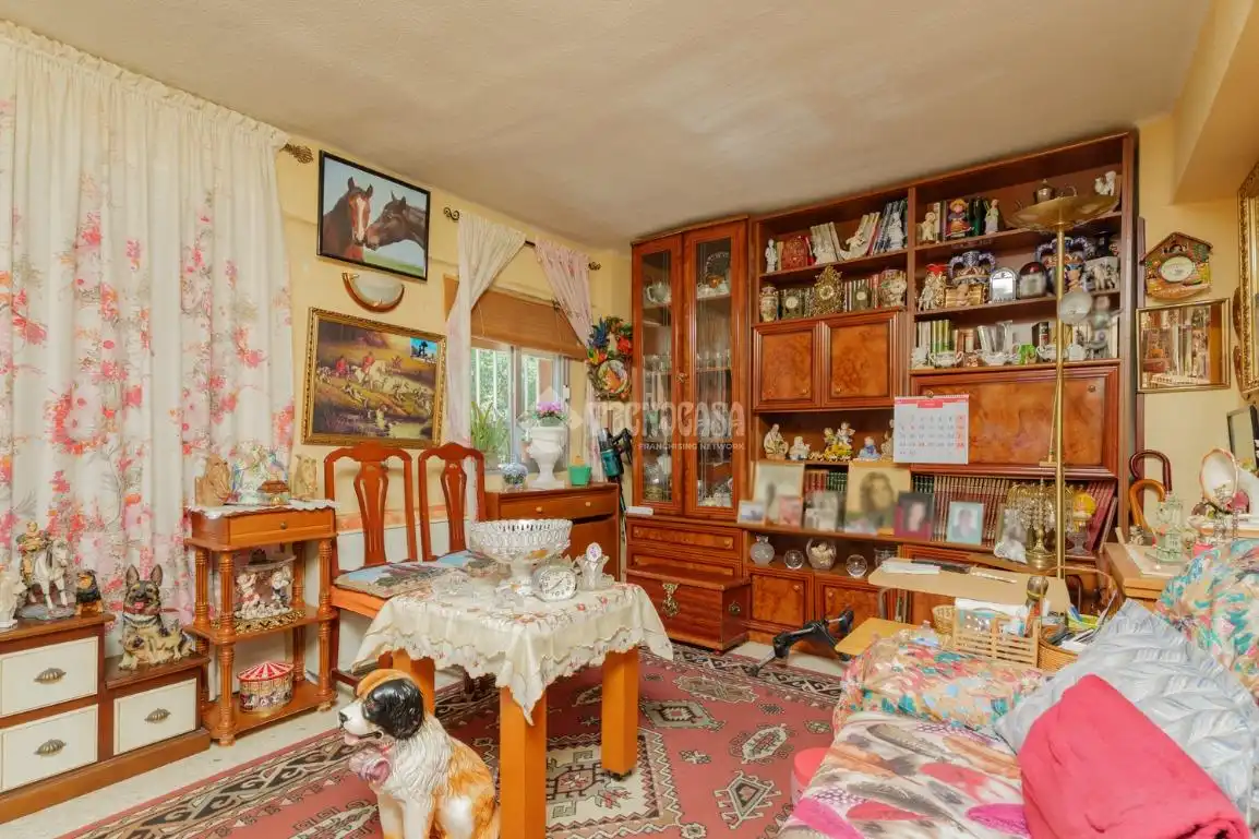 Wohnzimmer von Wohnung zum Verkauf in Madrid mit Heizung und Balkon