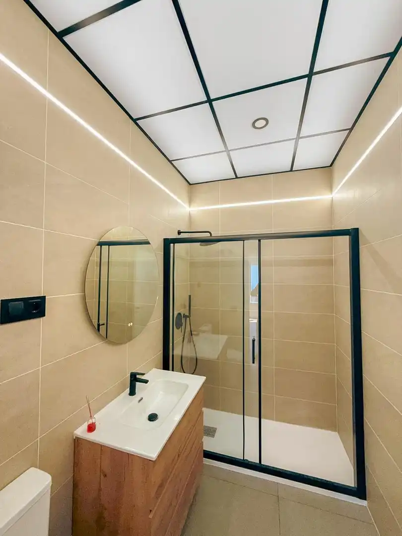 Bathroom of Flat for sale in Ocaña  with Air Conditioner, Terrace and Storage room