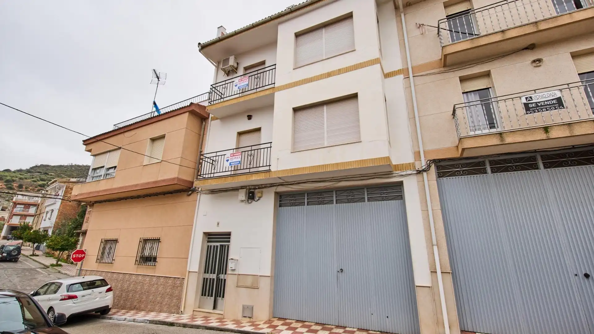 Vista exterior de Casa o chalet en venta en Castillo de Locubín con Calefacción, Trastero y Balcón