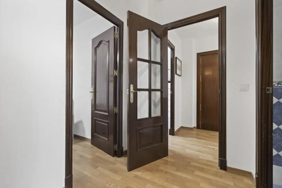 Flat for sale in Sevilla  with Air Conditioner and Heating