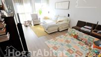 Living room of Flat for sale in Paiporta  with Air Conditioner and Heating