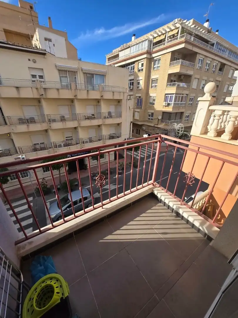 Apartament amb ascensor en venda a Zona Carrefour - Urbanizaciones