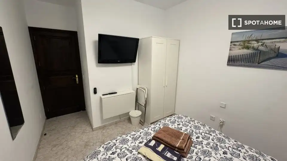 Bedroom of Flat for share in Teguise  with Air Conditioner, Heating and Furnished