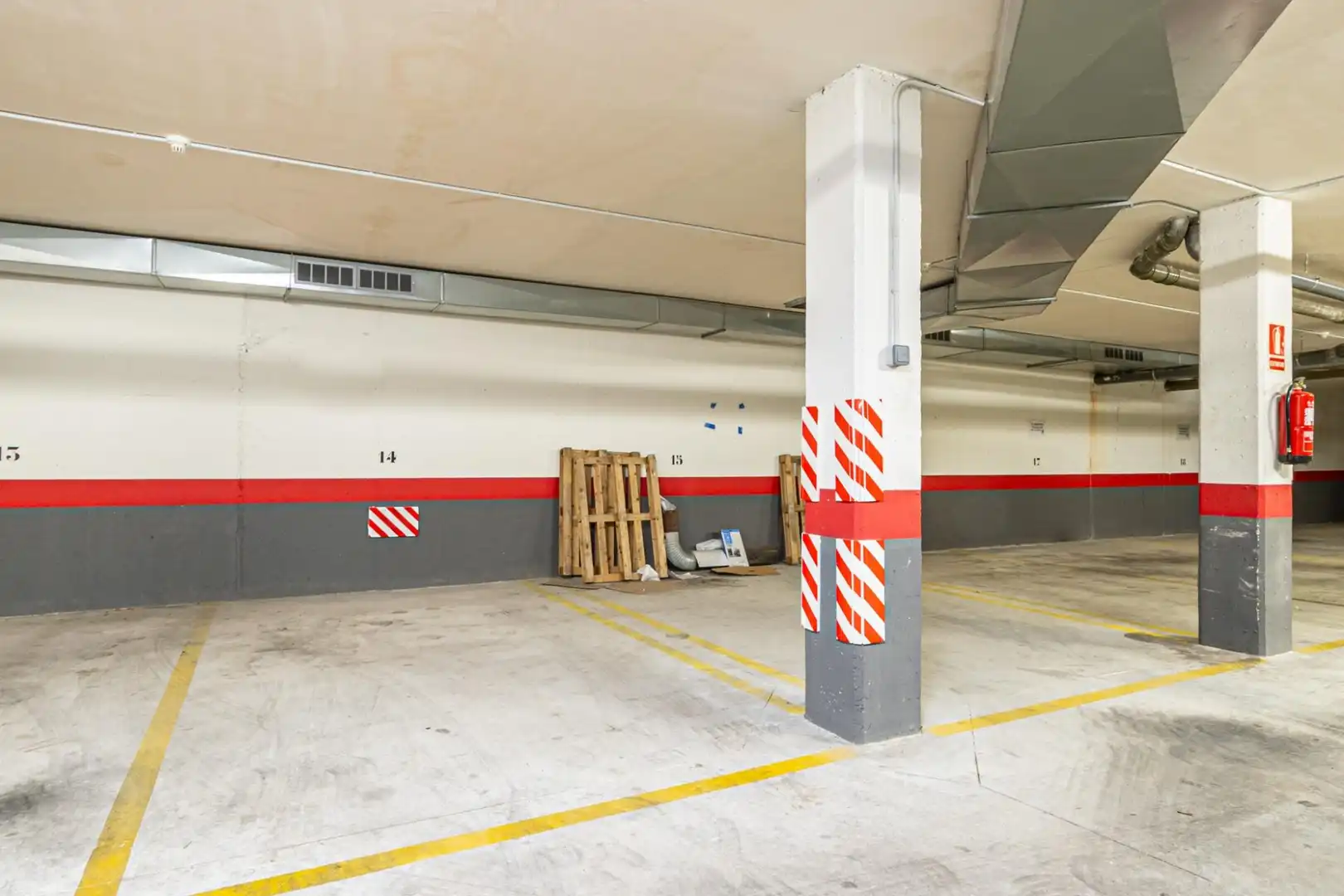 Parkplatz von Garage zur Miete in  Palma de Mallorca