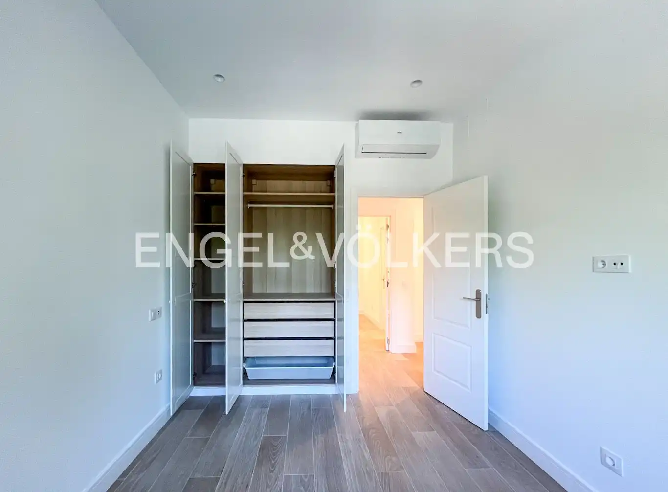 Bedroom of Flat for rent in Arganzuela