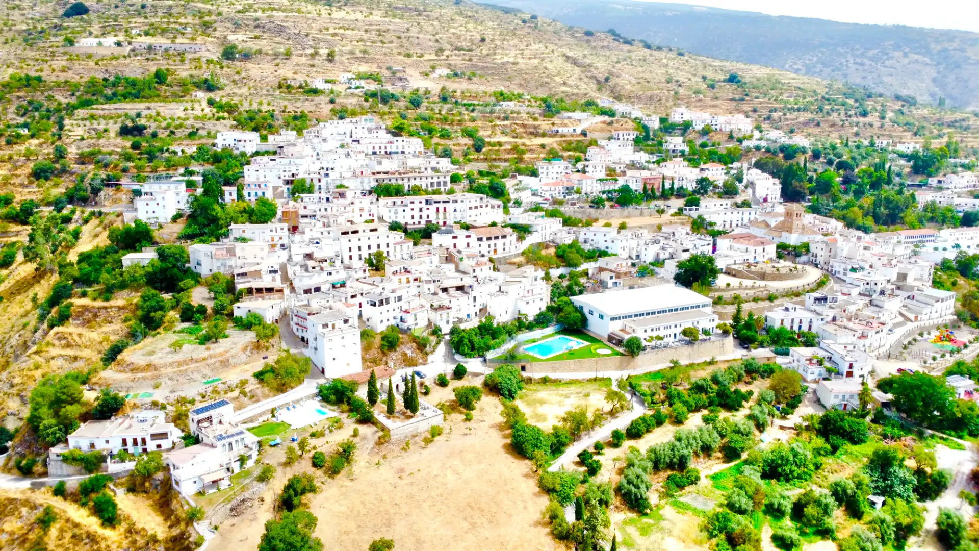 Vista exterior de Casa o xalet en venda en Válor amb Calefacció, Jardí privat i Terrassa