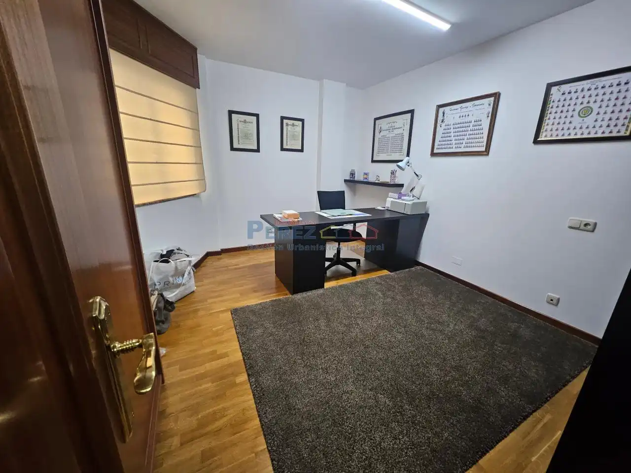 Piso de alquiler en Fene con Calefacción, Parquet y Trastero