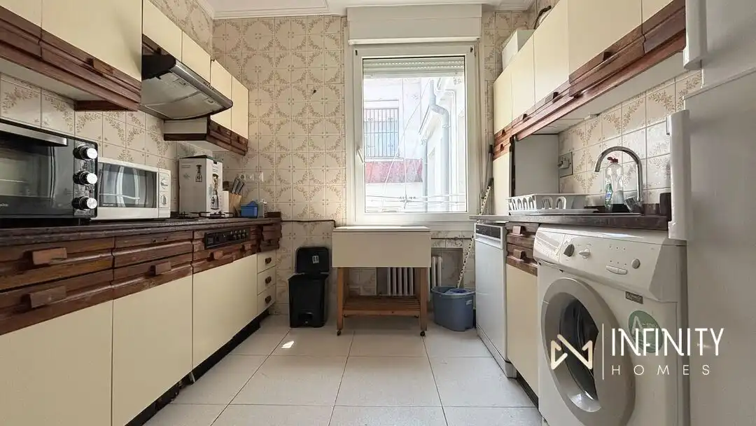 Kitchen of Flat for rent in Bilbao   with Heating, Terrace and Balcony