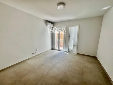 Flat with balcony for sale in Genova